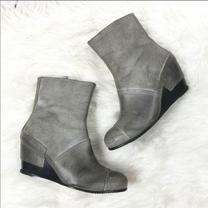 Antelope Grey leather wedge booties